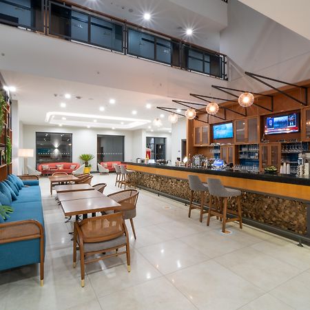 Sundia Exclusive By Liberty Fethiye Adults Only Hotel Exterior foto The lounge at Da Nang International Airport