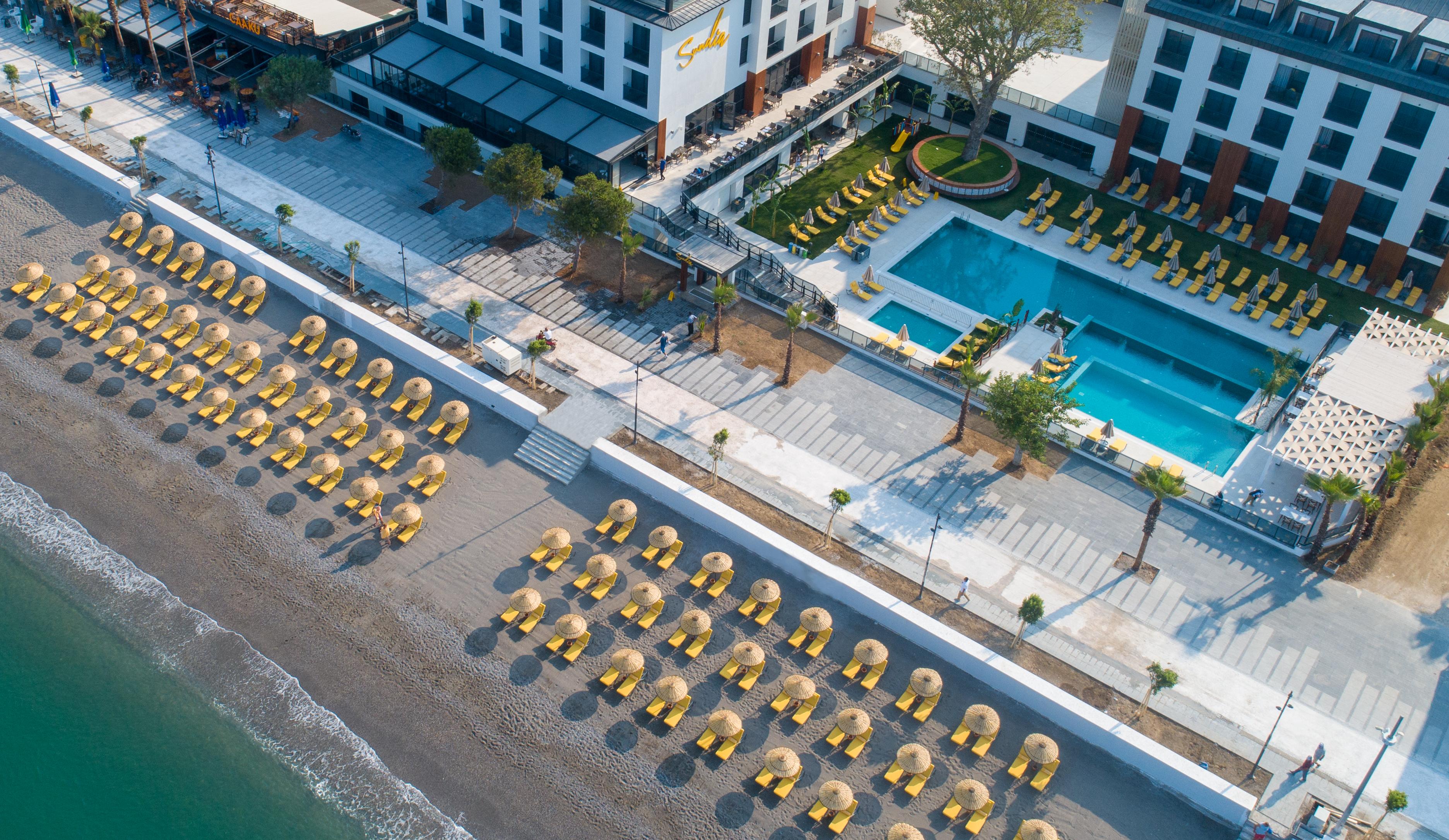 Sundia Exclusive By Liberty Fethiye Adults Only Hotel Exterior foto Aerial view of the hotel