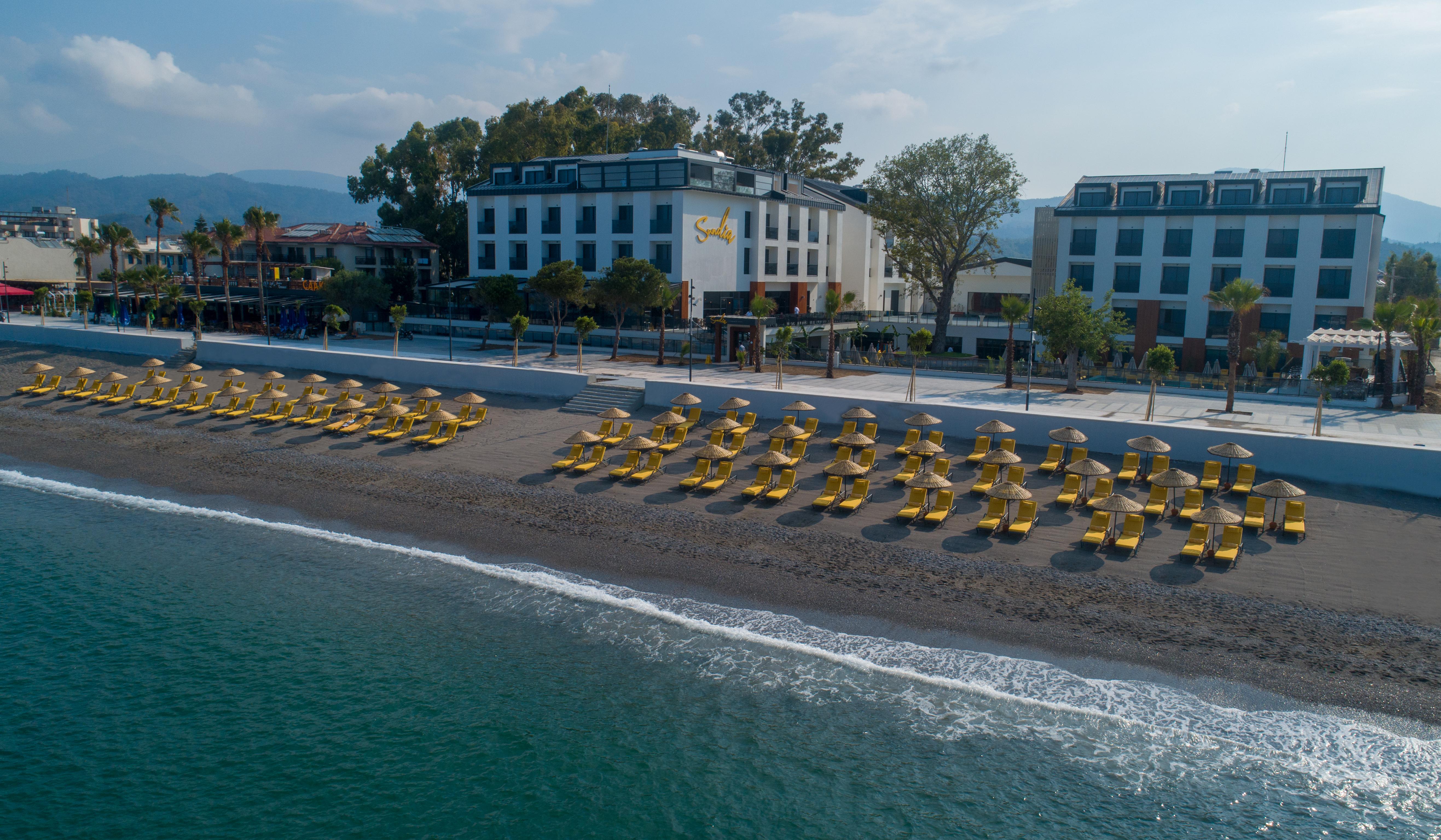 Sundia Exclusive By Liberty Fethiye Adults Only Hotel Exterior foto The hotel's beach